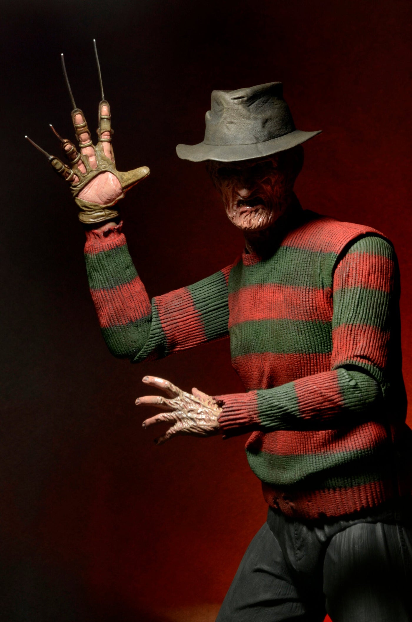 Nightmare On Elm Street – 1/4th Scale Figure – Part 2 Freddy