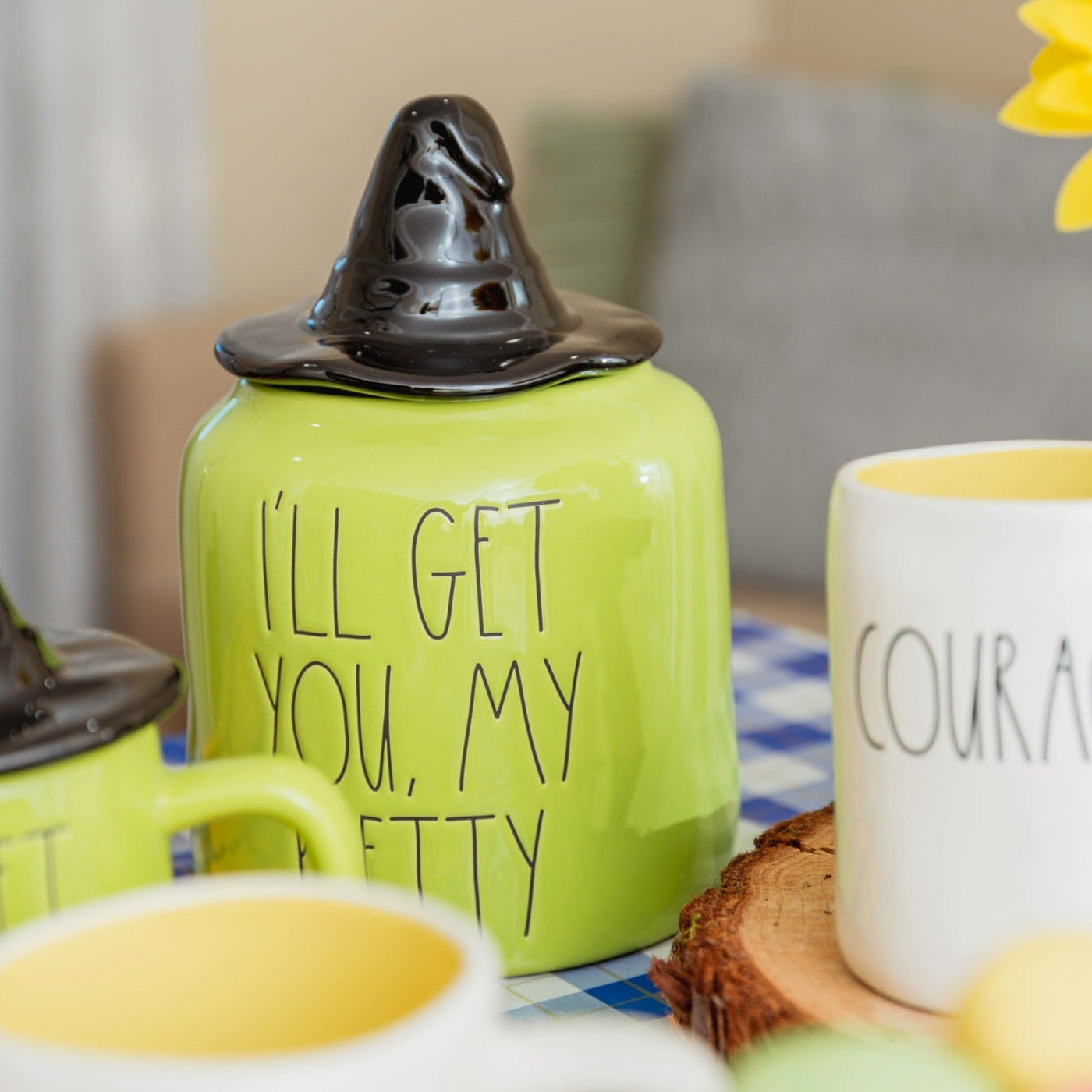 WB 100 The Wizard of Oz I'll Get You My Pretty Cookie Canister with Witch Hat Topper